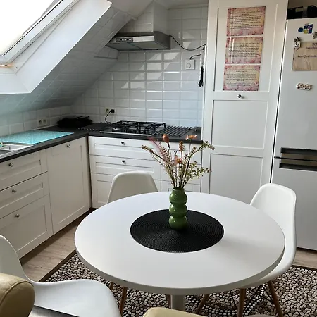 Cosy 1 Bedroom 900m From Oostende